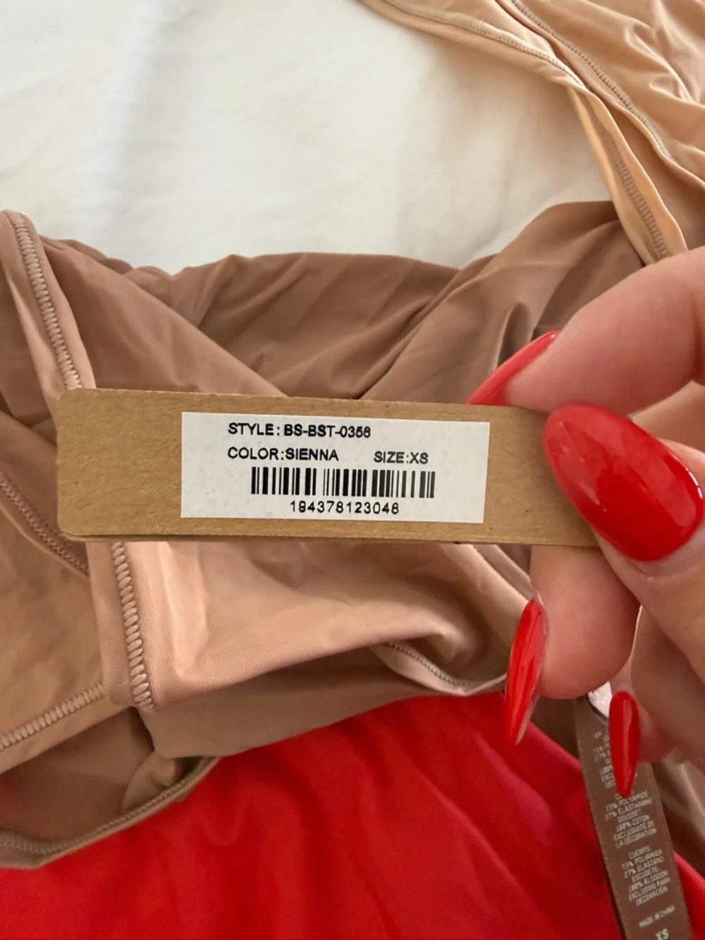 SKIMS Red + Tan + Beige Sleeveless Bodysuit Trio - Picture 2 of 4